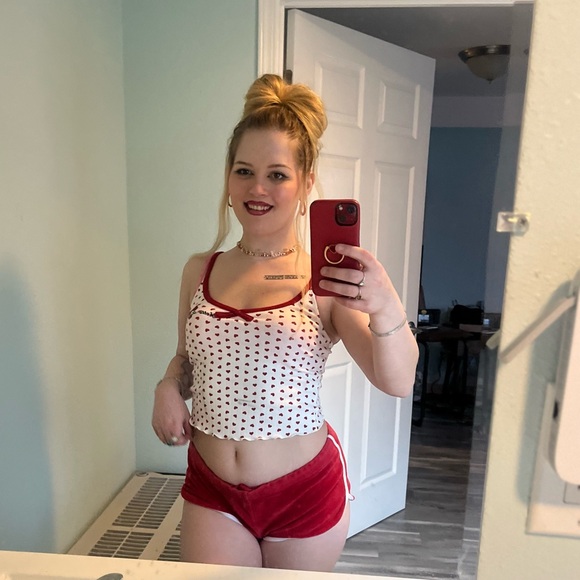 Meet HAILEY🧘🏼‍♀️ - Picture 3 of 7